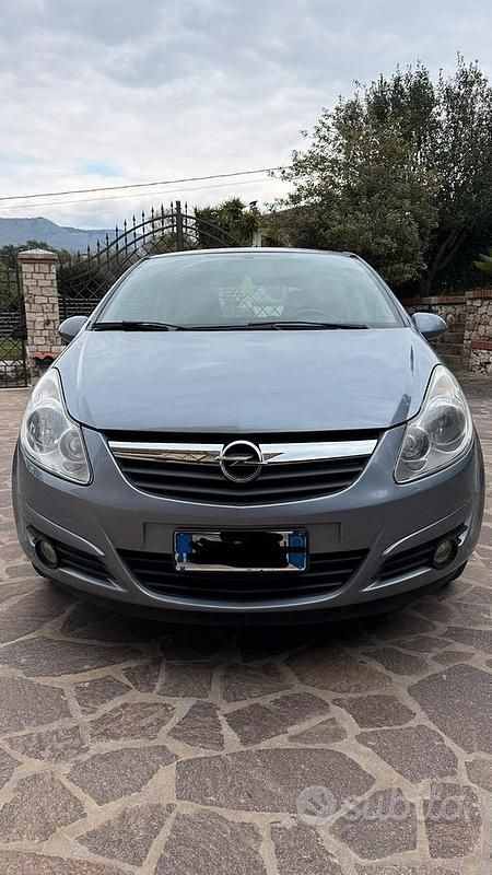 Usata Opel Corsa 75 CV (55 kW) 2008 Utilitaria