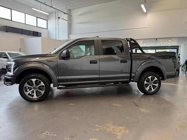 Usata Ford F-150 Raptor 380 CV (279 kW) 2020 Grigio scuro Pick-up