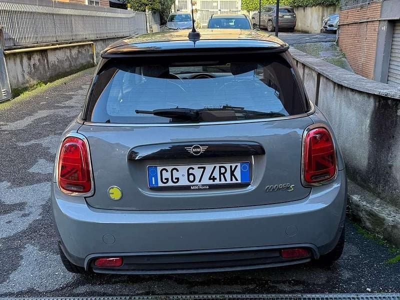 Grigio Usata 2021 Mini Cooper SE Due volumi | 14.000 € (Super prezzo) - Immagine 1/4