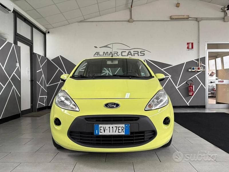 Usata Ford Ka 69 CV (50 kW) 2014 Verde Berlina