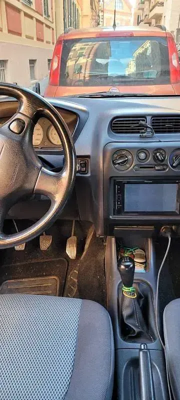 Usata Daihatsu Terios 86 CV (63 kW) 2003 Argento SUV