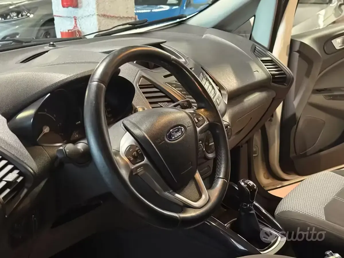 Usata Ford Ecosport Titanium 112 CV (82 kW) 2014 Bianco SUV