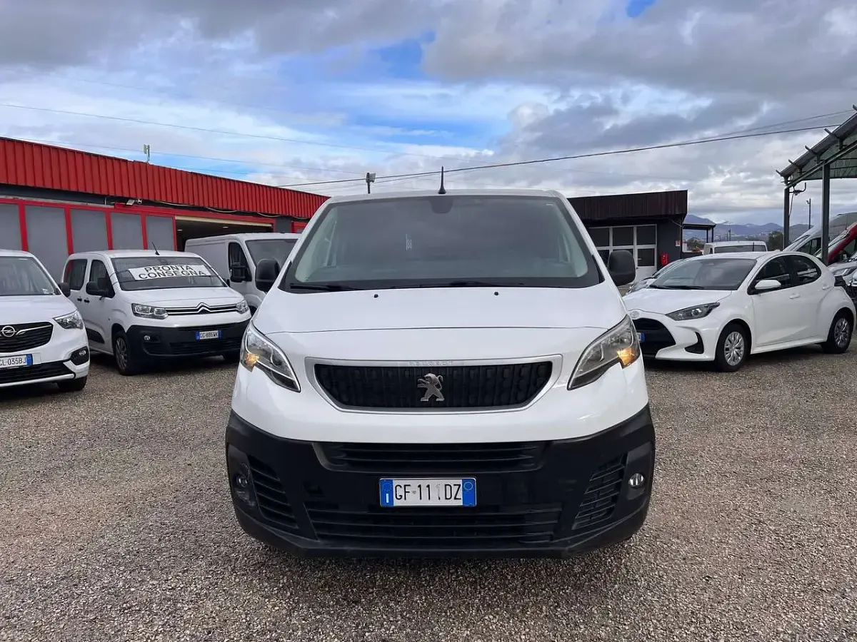 Usata Peugeot Expert 101 CV (74 kW) 2021 Banchisa white Furgone
