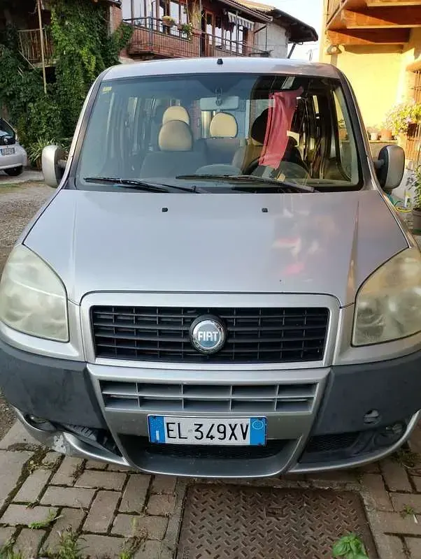 Usata Fiat Doblò Dynamic 120 CV (88 kW) 2007 Monovolume