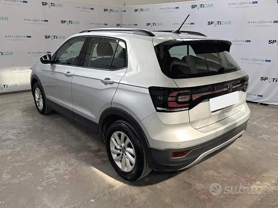 Usata VW T-Cross Style 95 CV (69 kW) 2023 Grigio SUV