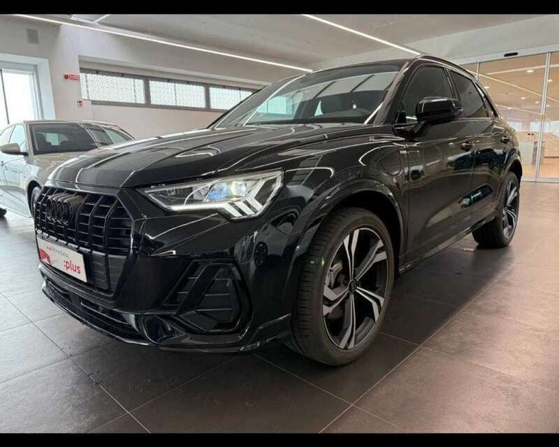 Usata Audi Q3 150 CV (110 kW) 2024 Nero SUV