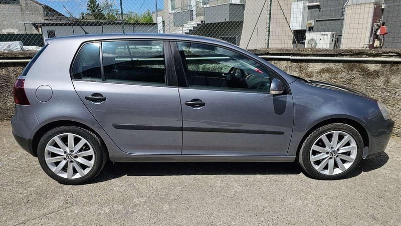 Usata VW Golf VI Comfortline 105 CV (77 kW) 2009 Grigio Utilitaria