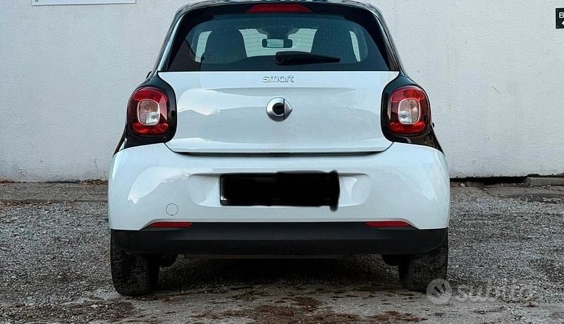 Usata Smart ForFour 71 CV (52 kW) 2019 Utilitaria