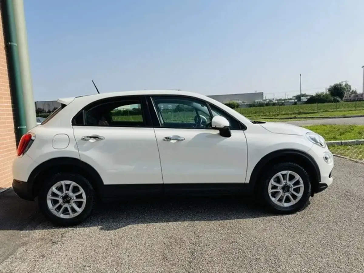 Usata Fiat 500 Cross 95 CV (69 kW) 2018 Bianco Monovolume