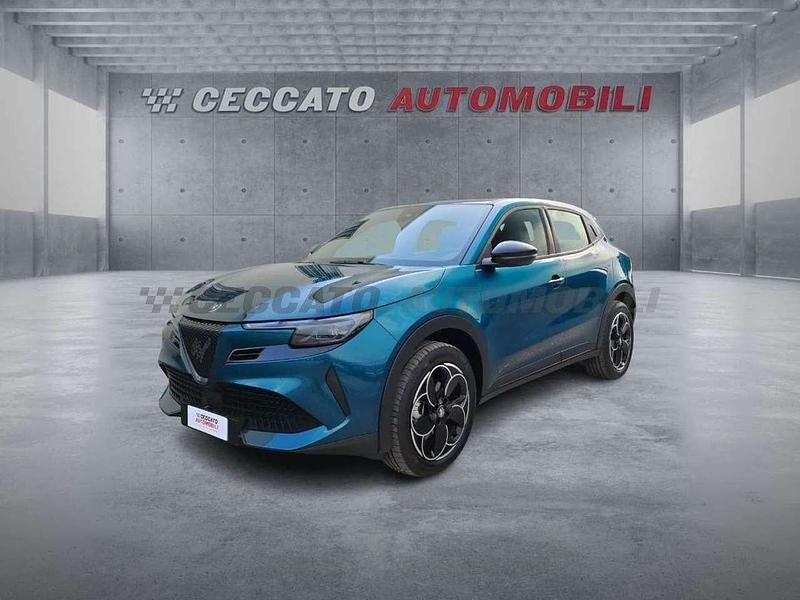 Usata Alfa Romeo Junior 114 kW (156 CV) 2025 Blu SUV