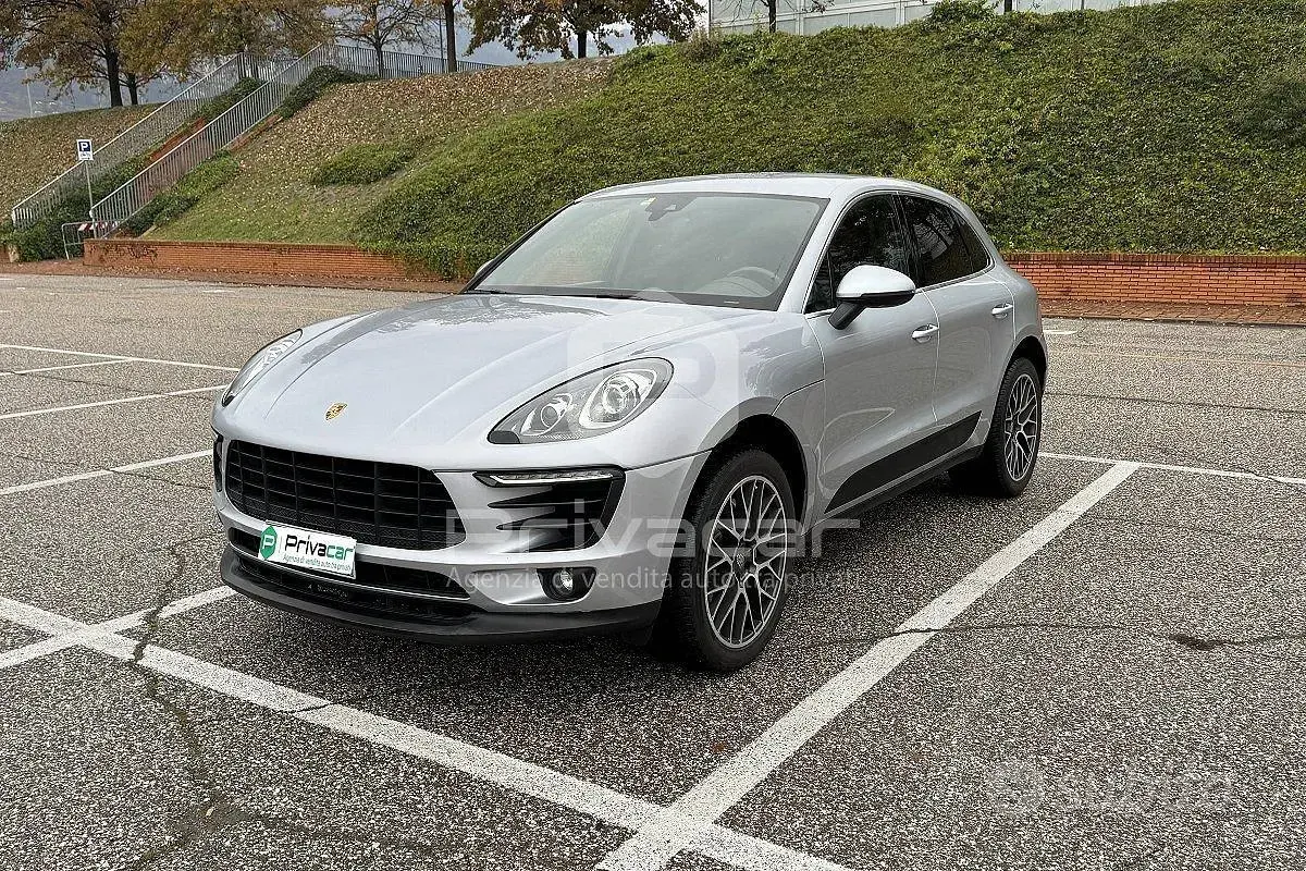 Usata Porsche Macan 250 CV (183 kW) 2016 Grigio SUV