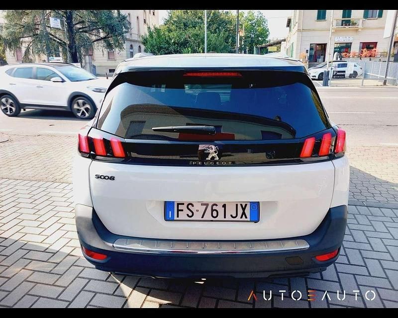 Usata Peugeot 5008 Allure 131 CV (96 kW) 2018 Bianco Monovolume