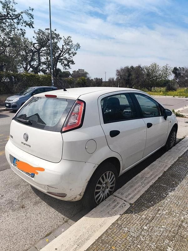 Usata Fiat Punto Pop 2012 Bianco Utilitaria