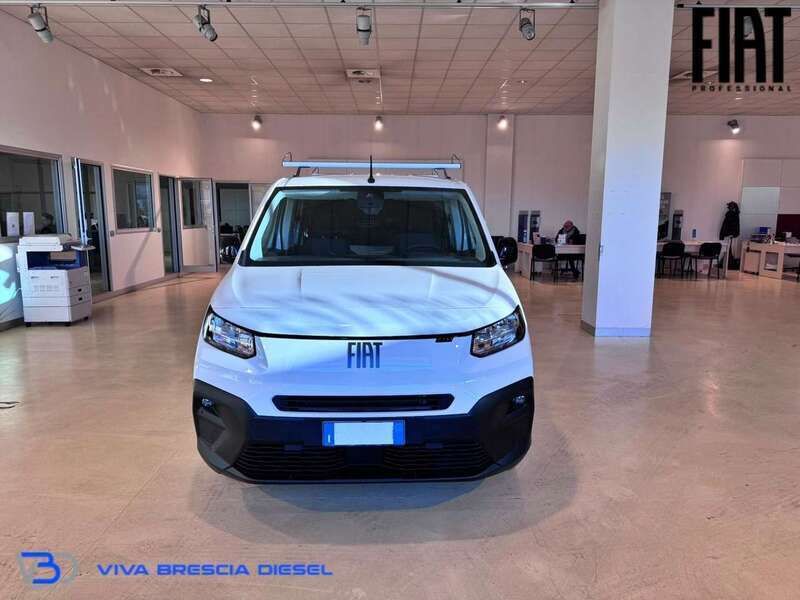 Nuova Fiat Doblò 101 CV (74 kW) 2025 Bianco Monovolume