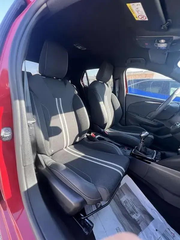 Usata Opel Corsa S 101 CV (74 kW) 2024 Utilitaria