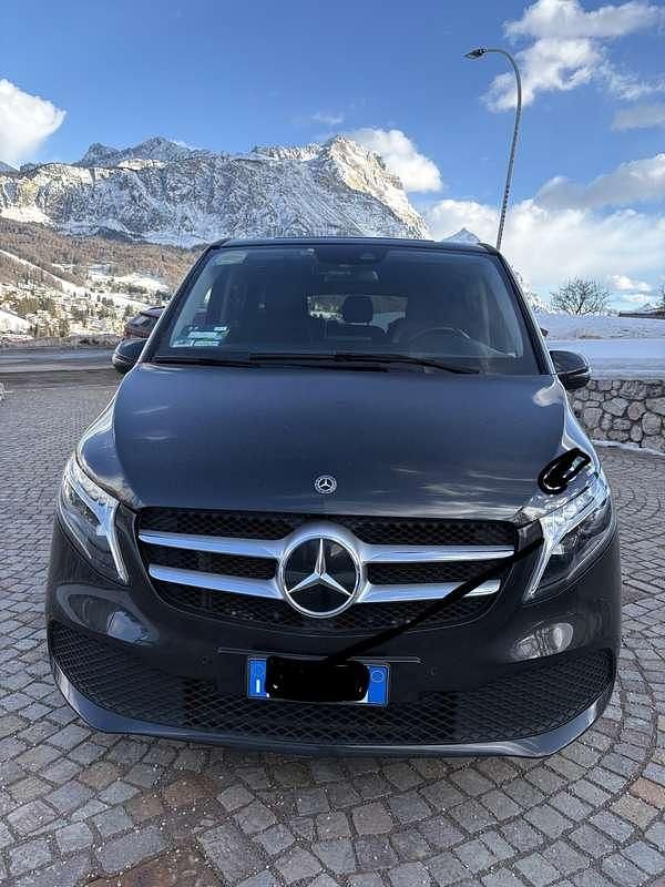 Usata Mercedes V250 190 CV (139 kW) 2021 Grigio Monovolume