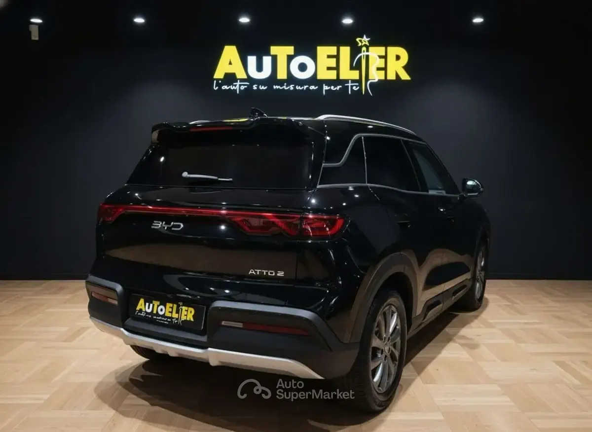 Nuova BYD Atto 2 Boost 212 CV (155 kW) 2026 Nero SUV