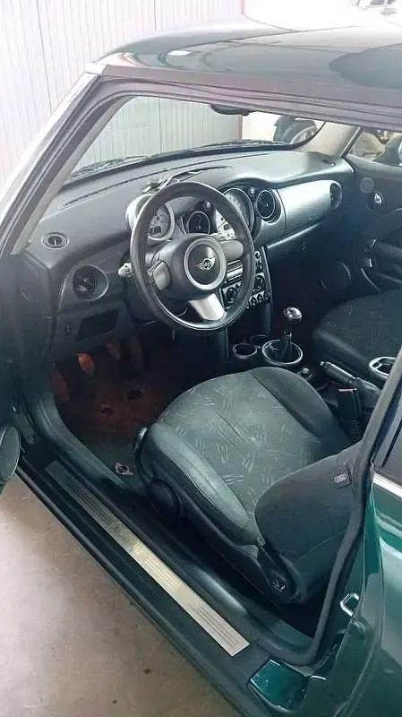 Usata Mini ONE 90 CV (66 kW) 2006 Utilitaria