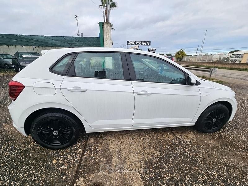 Usata VW Polo Comfortline 75 CV (55 kW) 2018 Bianco Berlina