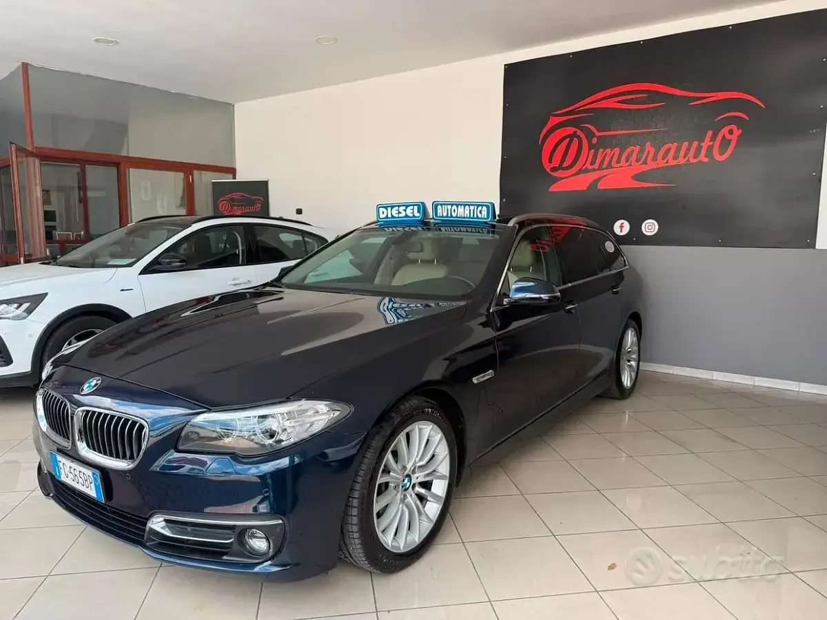 Usata BMW 520 Comfort Edition 190 CV (139 kW) 2017 Blu Station wagon
