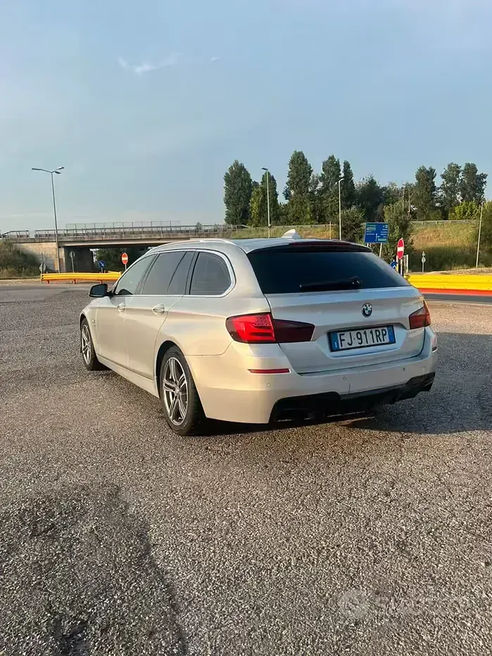 Usata BMW 520 190 CV (139 kW) 2017 Grigio Station wagon