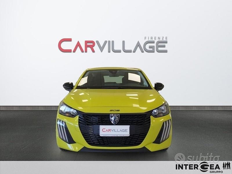 Usata Peugeot 208 Active 101 CV (74 kW) 2024 Giallo Utilitaria