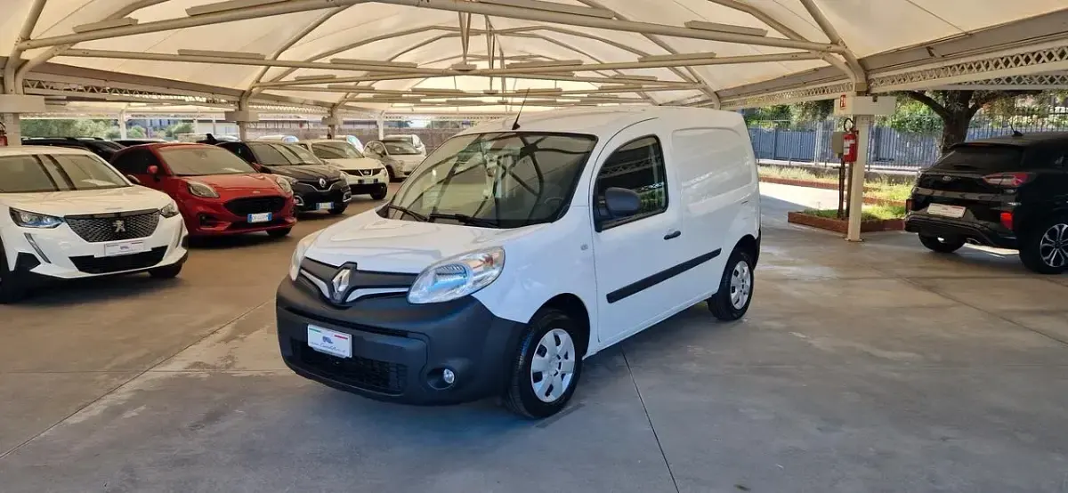 Usata Renault Kangoo 95 CV (69 kW) 2020 Bianco Monovolume