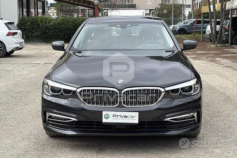 Usata BMW 540 Luxury Line 320 CV (235 kW) 2020 Grigio Station wagon