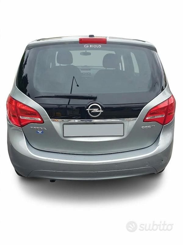 Usata Opel Meriva 95 CV (69 kW) 2013 Grigio Monovolume
