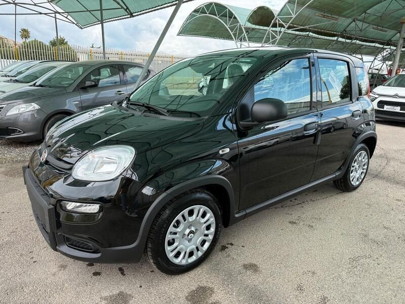 Nuova Fiat Panda S 70 CV (51 kW) 2025 Nero Utilitaria