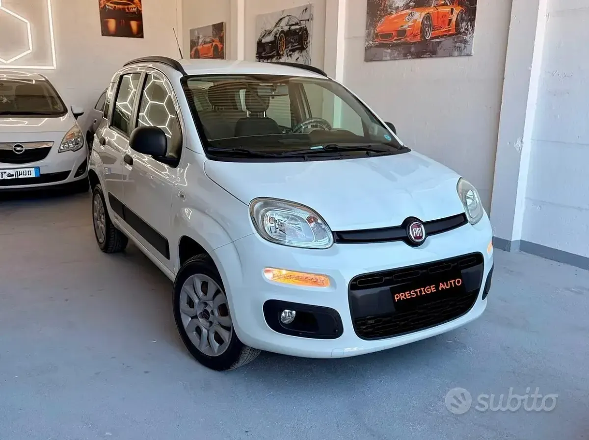 Usata Fiat Panda Easy 80 CV (58 kW) 2015 Bianco Utilitaria