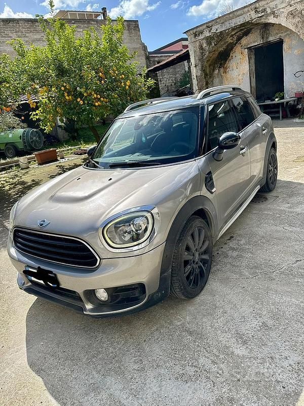 Usata Mini Countryman 150 CV (110 kW) 2017 Grigio SUV