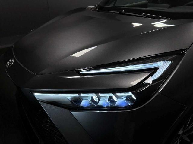 Nuova Toyota C-HR Trend 163 CV (119 kW) 2025 Grigio scuro SUV