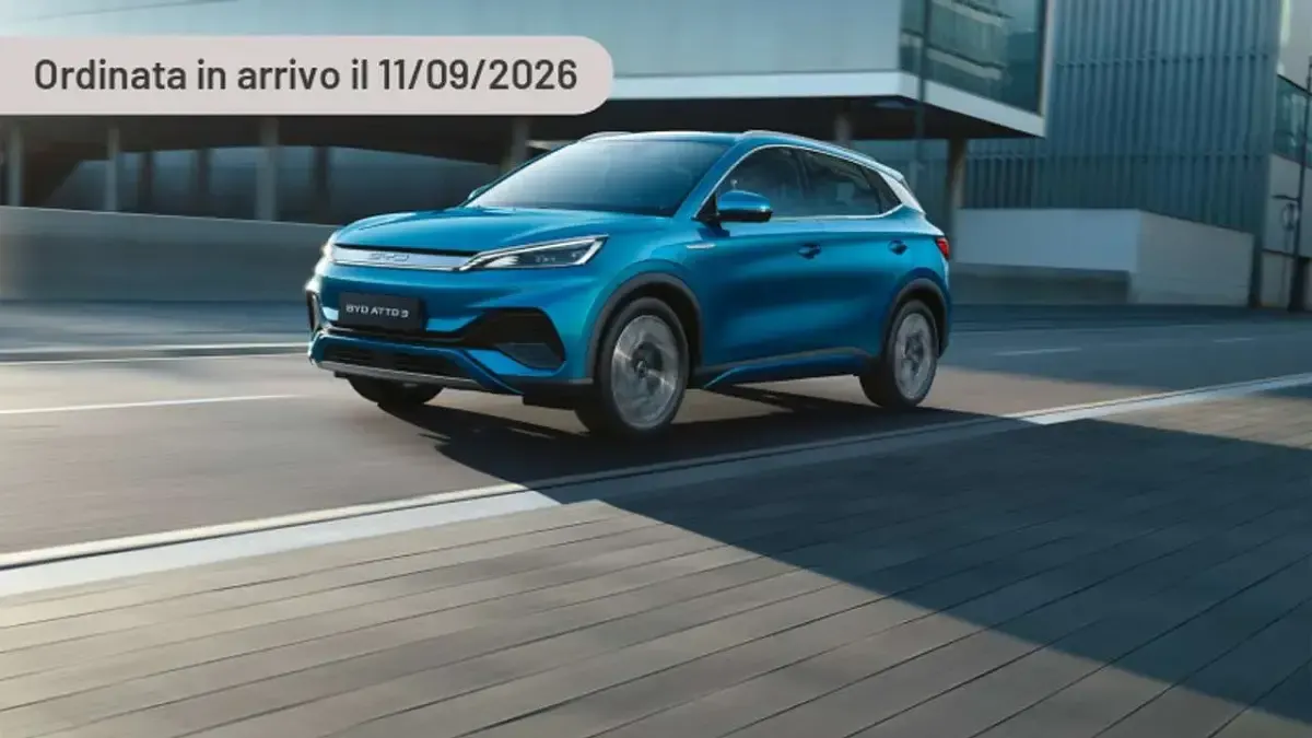 Nuova BYD Atto 3 Design 69 kW (95 CV) 2026 Argento SUV