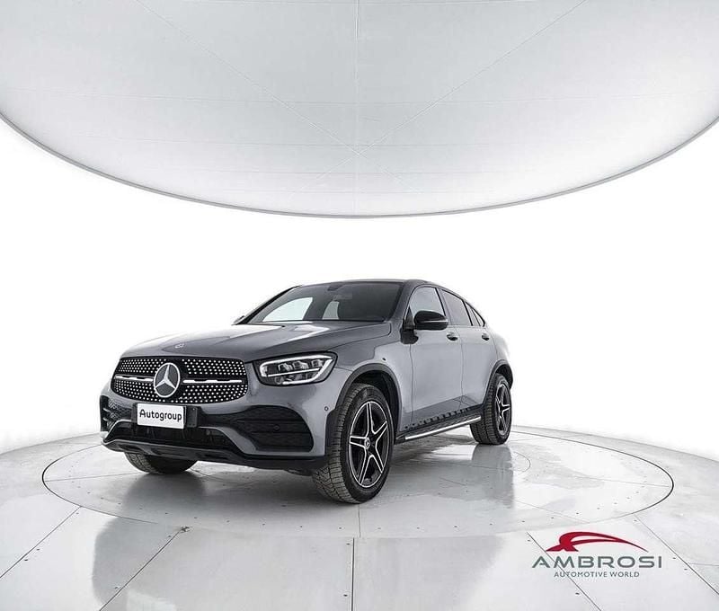 Grigio Usata 2022 Mercedes GLC300e Premium Coupé | 36.192 € (Super prezzo) - Immagine 1/4