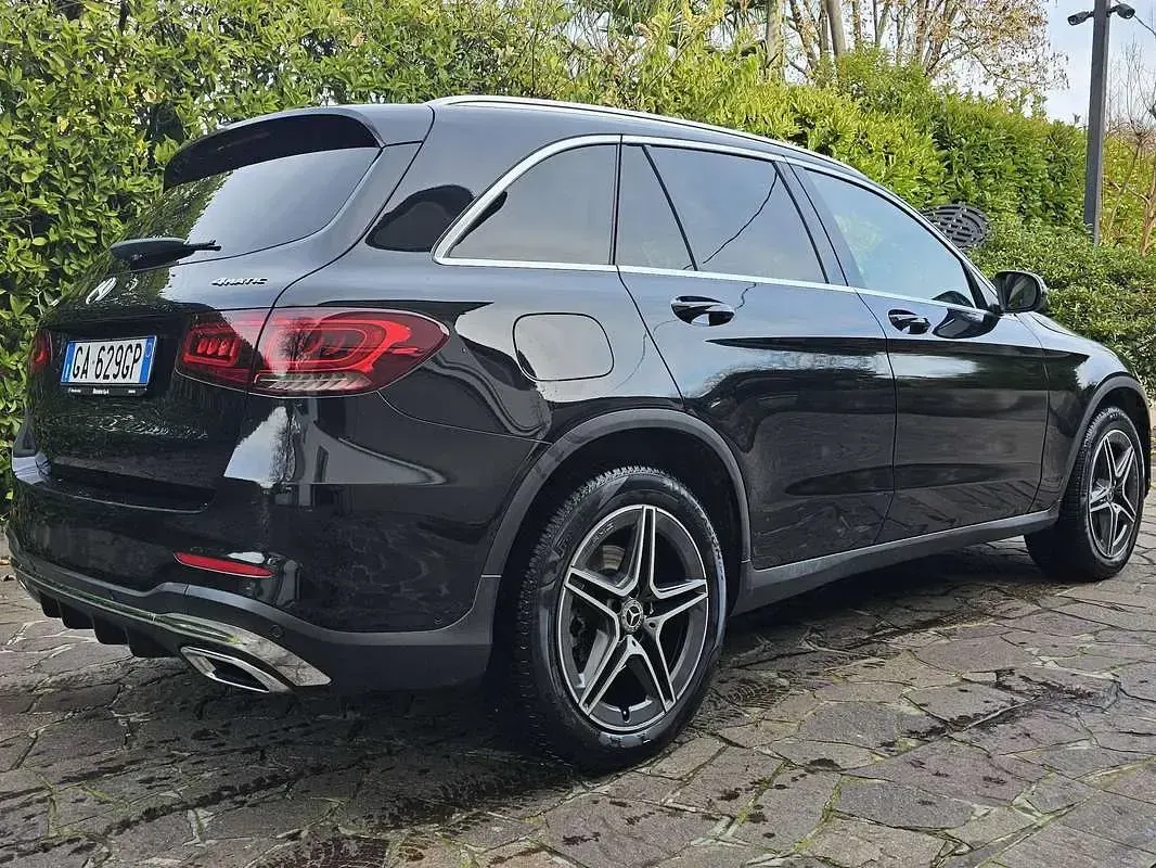 Usata Mercedes GLC220 AMG Line Premium Plus 194 CV (142 kW) 2020 Nero SUV