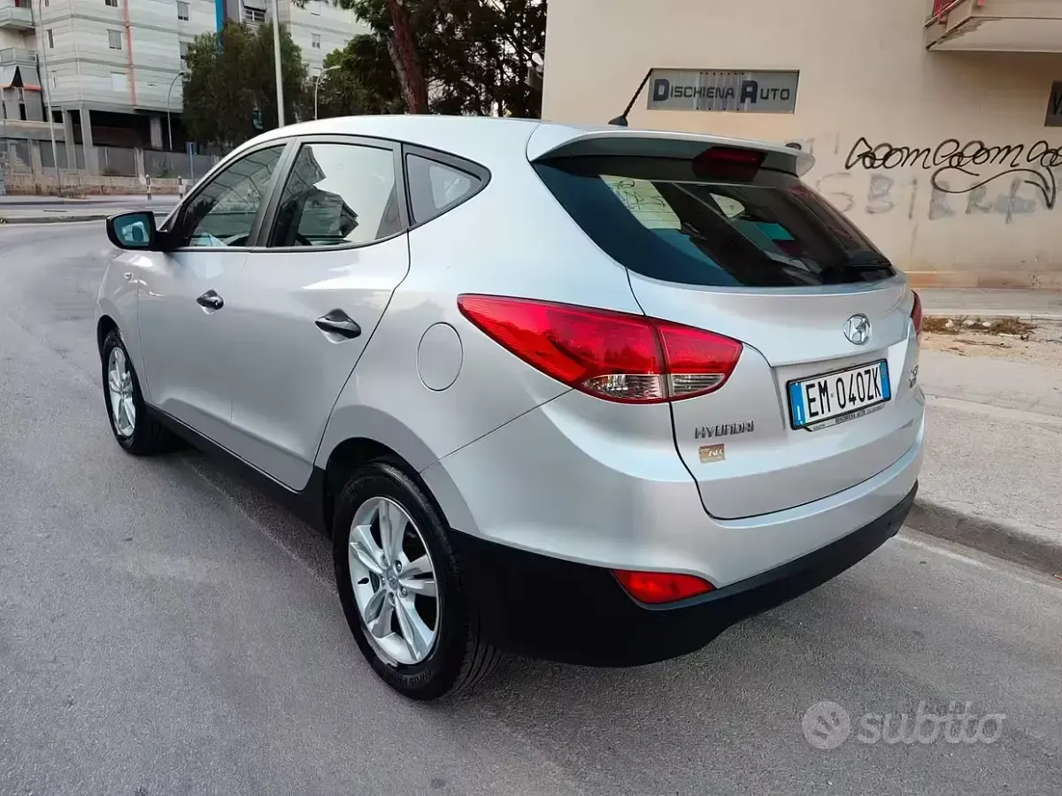 Usata Hyundai ix35 Classic 115 CV (84 kW) 2012 Grigio SUV