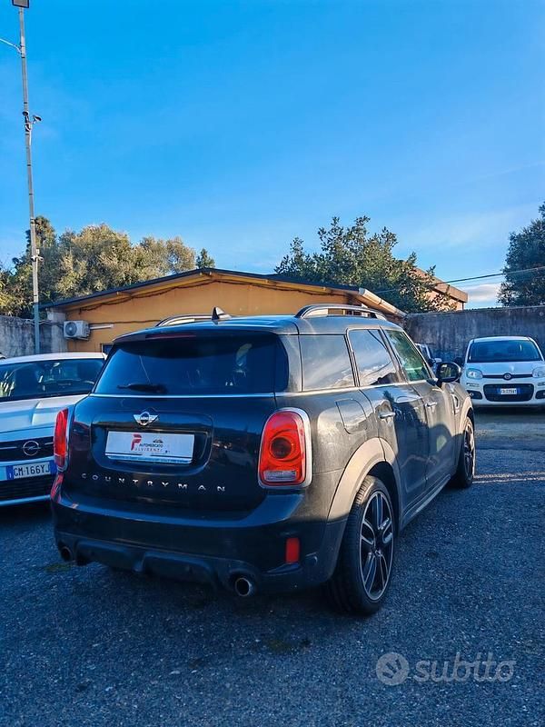 Usata Mini Cooper D Countryman 149 CV (109 kW) 2017 Nero SUV