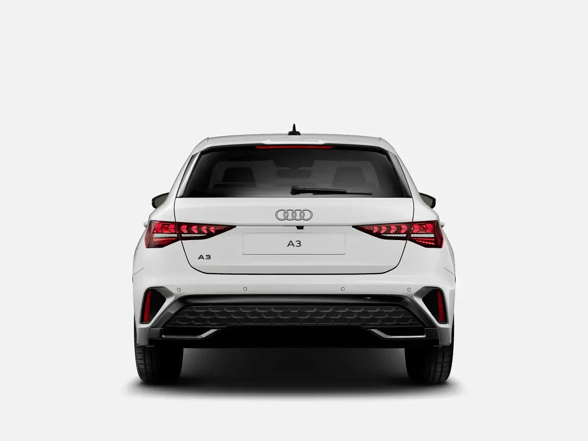 Nuova Audi A3 Sportback e-tron S-Line 204 CV (150 kW) 2026 Bianco arkona Utilitaria