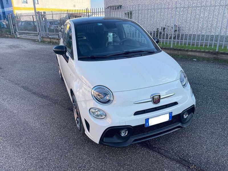 Usata Abarth 595 Turismo 165 CV (121 kW) 2019 Bianco Utilitaria