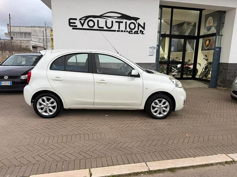 Usata Nissan Micra Tekna 80 CV (58 kW) 2016 Bianco Utilitaria