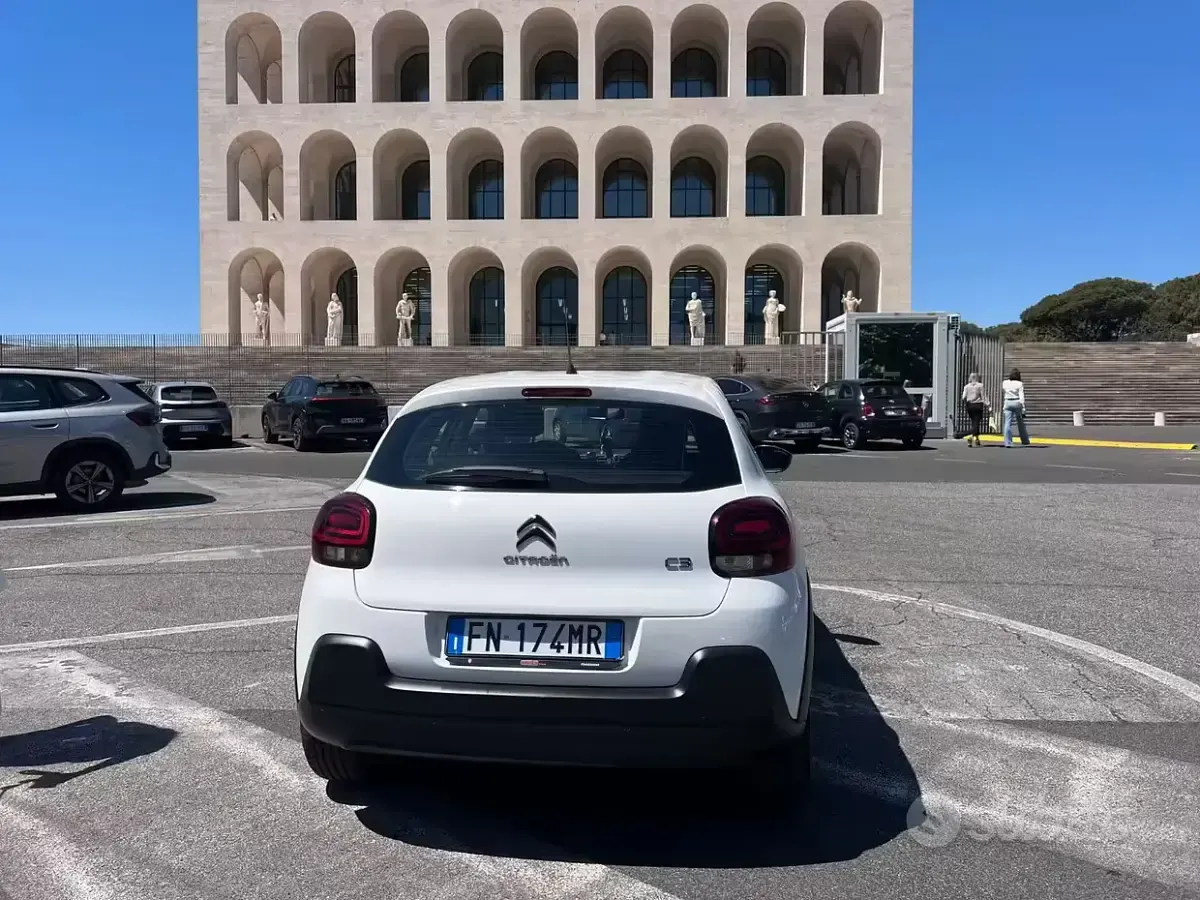 Usata Citroën C3 Shine 75 CV (55 kW) 2018 Bianco Utilitaria