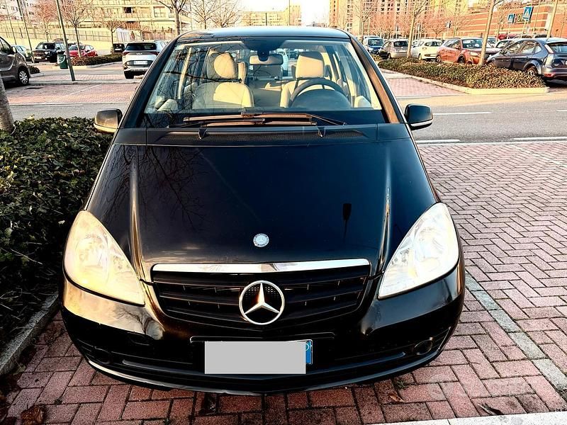 Usata Mercedes A160 Edition 95 CV (69 kW) 2010 Nero Monovolume