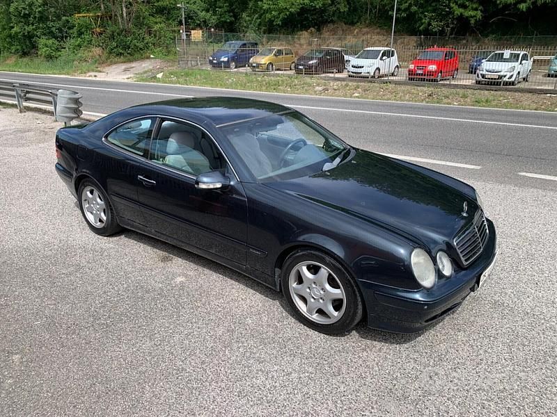 Usata Mercedes CLK200 Elegance 163 CV (119 kW) 2000 Blu Coupé