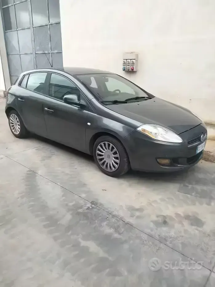 Usata Fiat Bravo 120 CV (88 kW) 2008 Utilitaria
