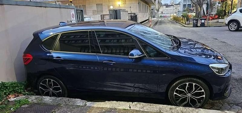 Usata BMW 216 Active Tourer Sport Line 109 CV (80 kW) 2020 Blu/azzurro Monovolume