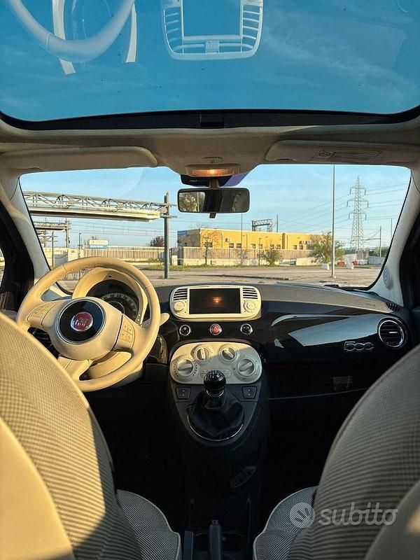 Usata Fiat 500 Lounge 69 CV (50 kW) 2010 Nero Utilitaria