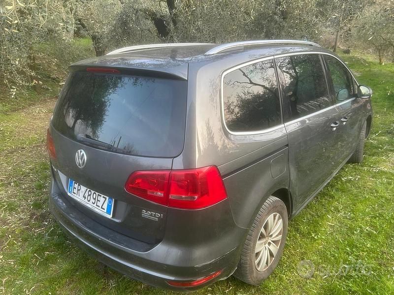 Usata VW Sharan Comfortline 140 CV (102 kW) 2013 Grigio Monovolume
