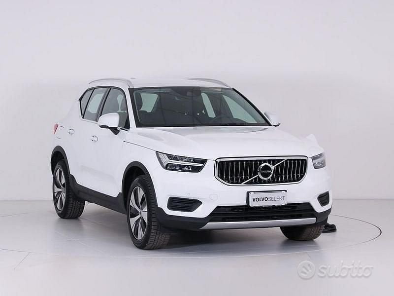 Usata Volvo XC40 Inscription 192 CV (141 kW) 2021 Bianco SUV