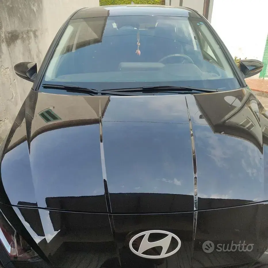 Usata Hyundai i20 79 CV (58 kW) 2024 Nero Utilitaria